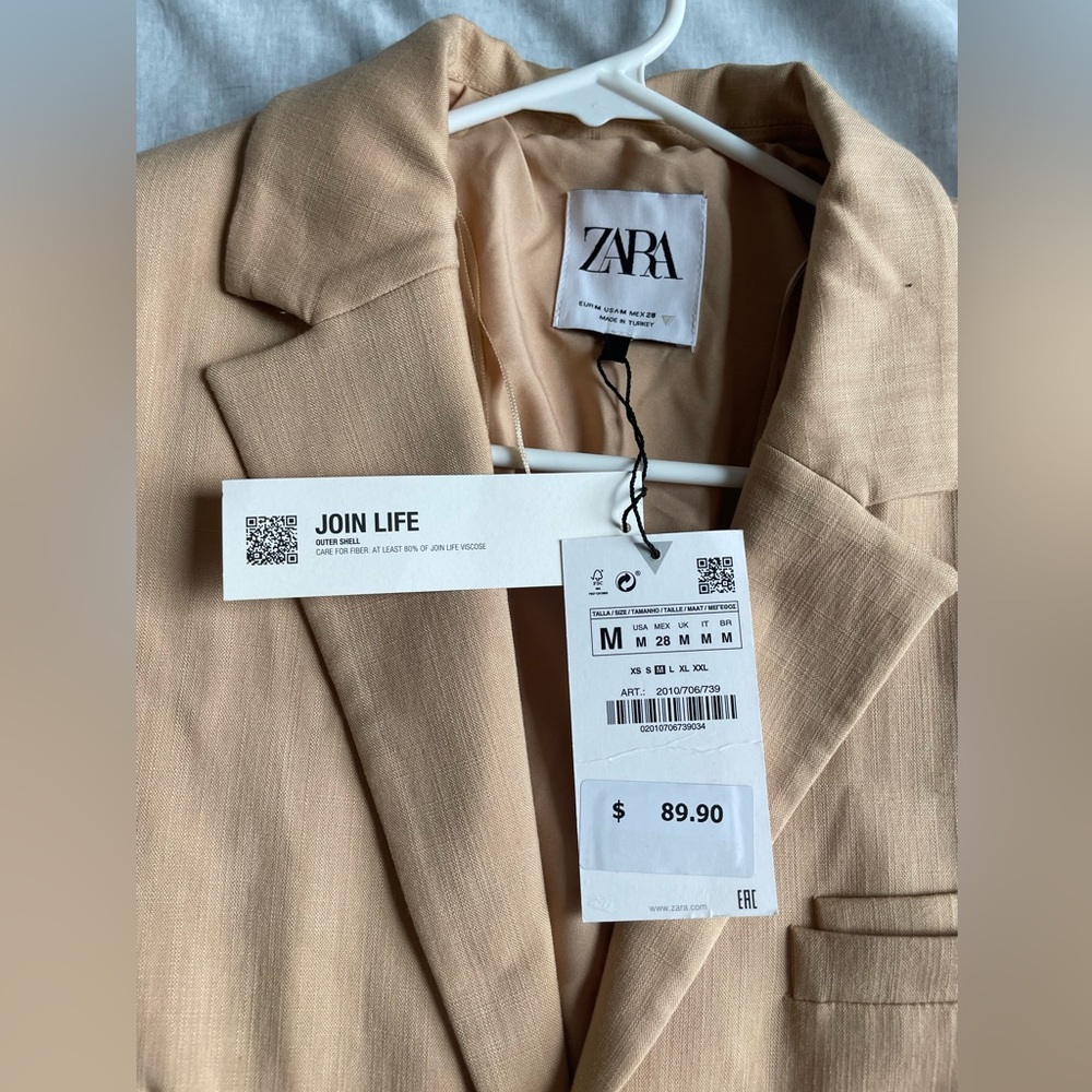 Zara medium womens blazer tan lightweight neutral w/double pleated breast pocket